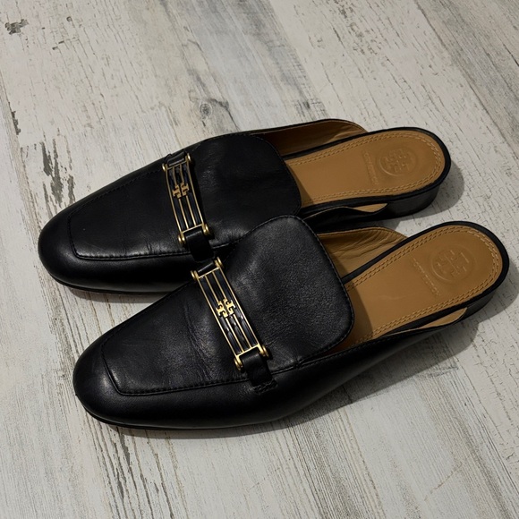 Tory Burch Amelia Black Leather Women's Loafers with Gold Accents Size 7.5 - Picture 2 of 15